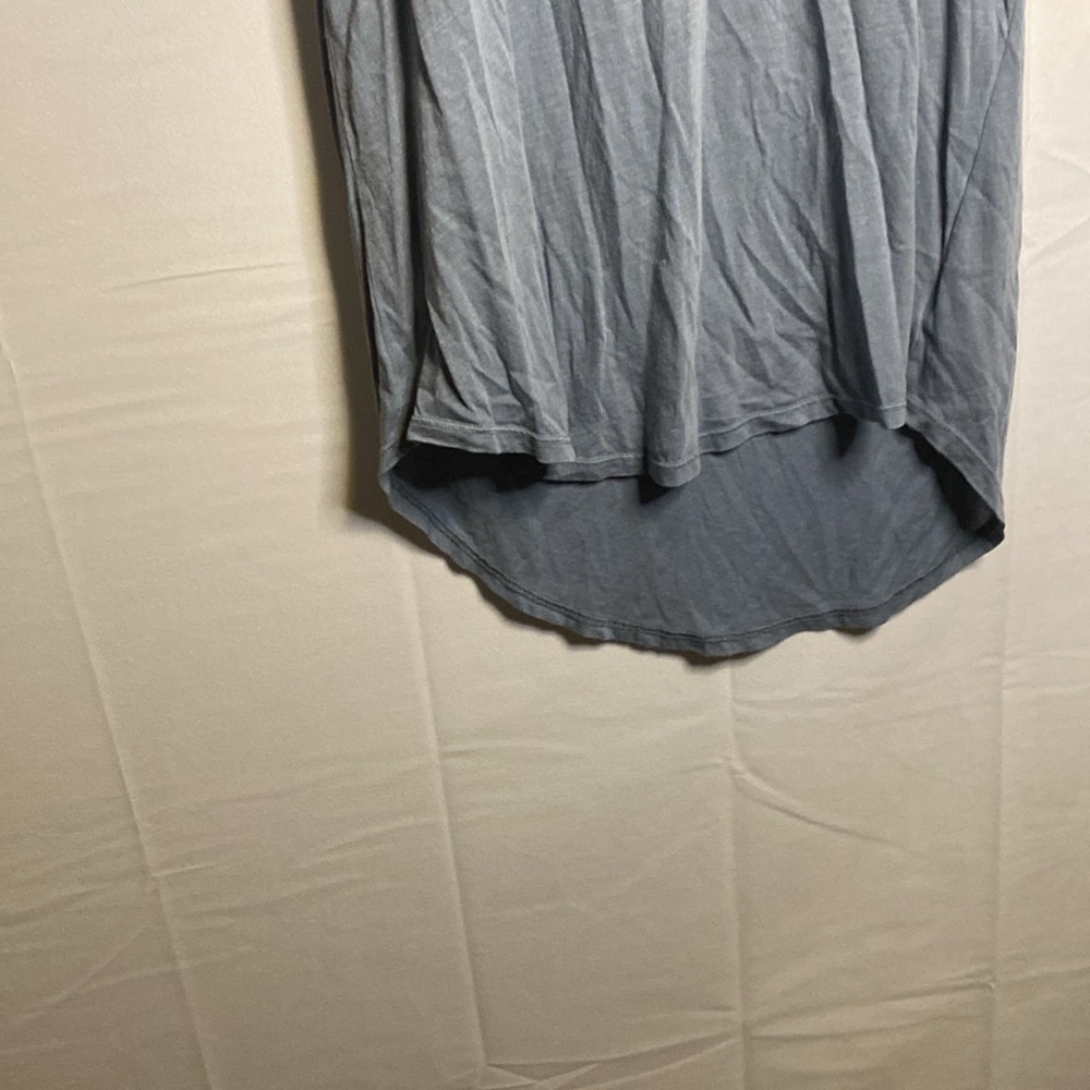 Theory blue tank top - Picture 2 of 5